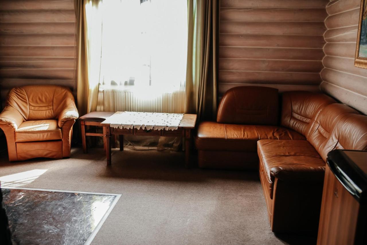 Готель Жди ня Єво instagram zhdenievo hotel Zhdeniievo Buitenkant foto